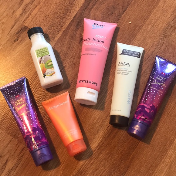Clinique Other - 🆕 Self Care Six Lotion Bundle